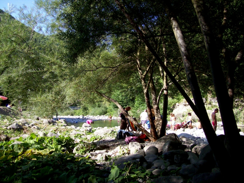  Image name: Parco007.jpg 
 width: 801 pixel 
 height: 601 pixel 
 Size: 532098 bytes 
 Click to enlarge 